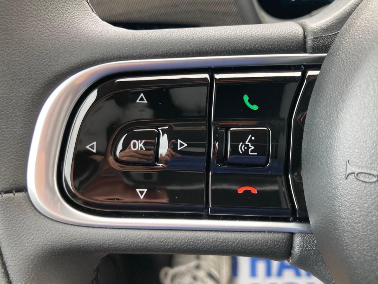 2025 Fiat 500E Base 2dr Hatchback Photo