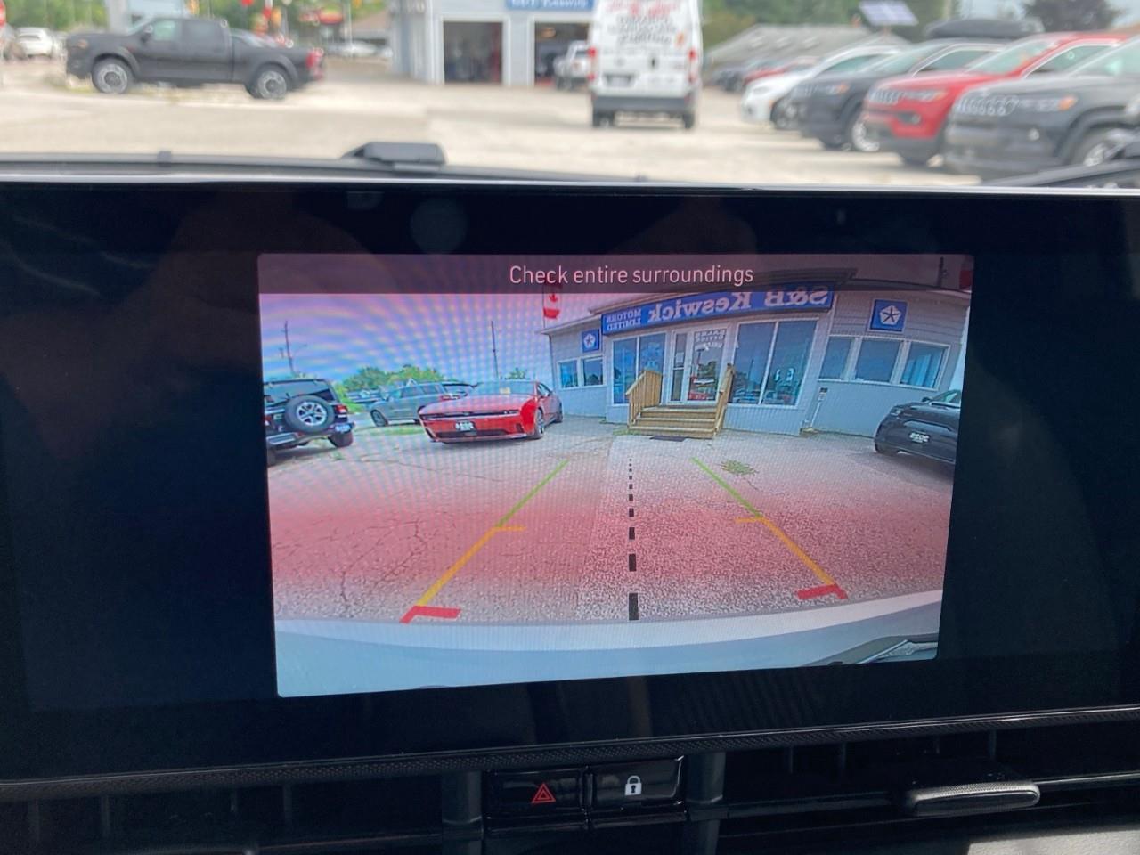 2025 Fiat 500E Base 2dr Hatchback Photo