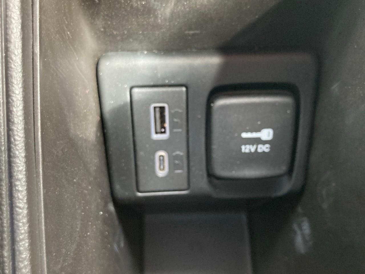 2025 Fiat 500E Base 2dr Hatchback Photo