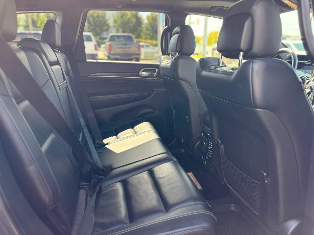 2017 Jeep Grand Cherokee Limited 4dr 4x4 Photo