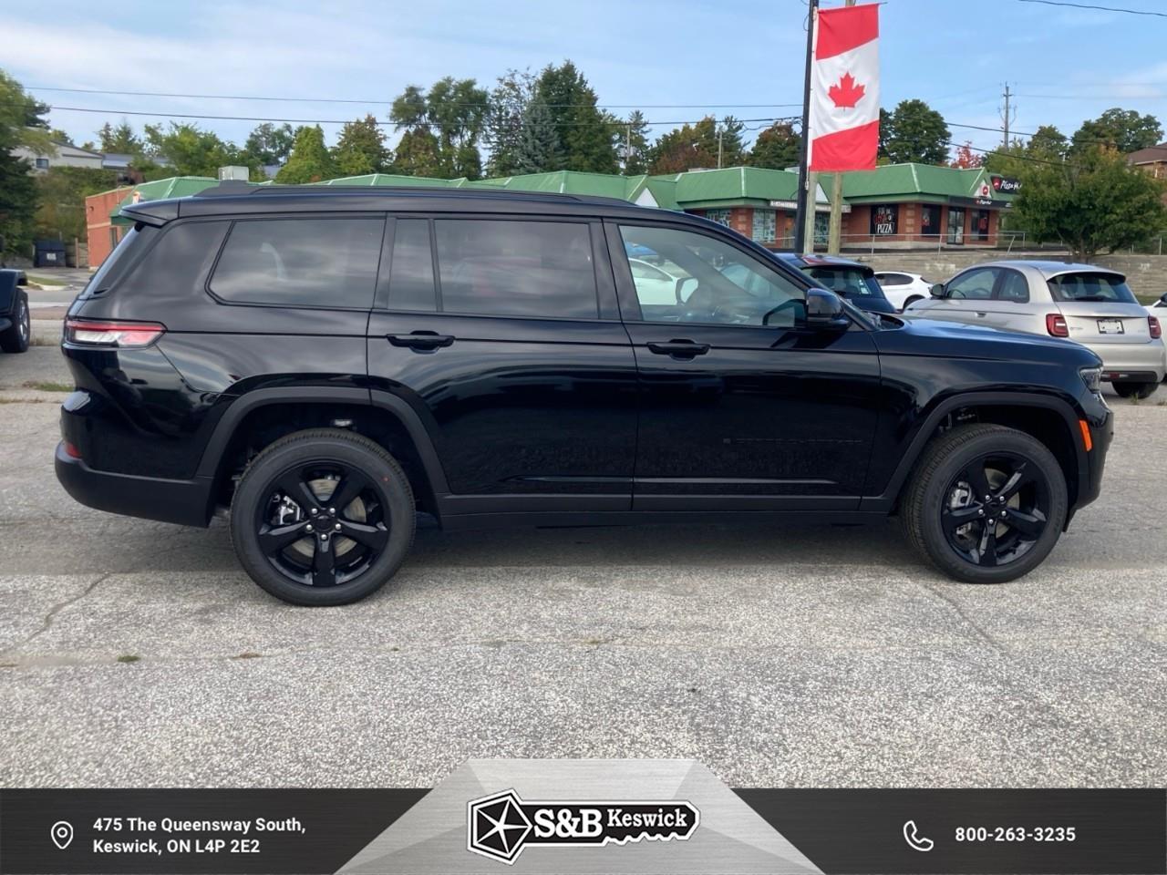 2025 Jeep Grand Cherokee L Laredo 4dr 4x4 Photo