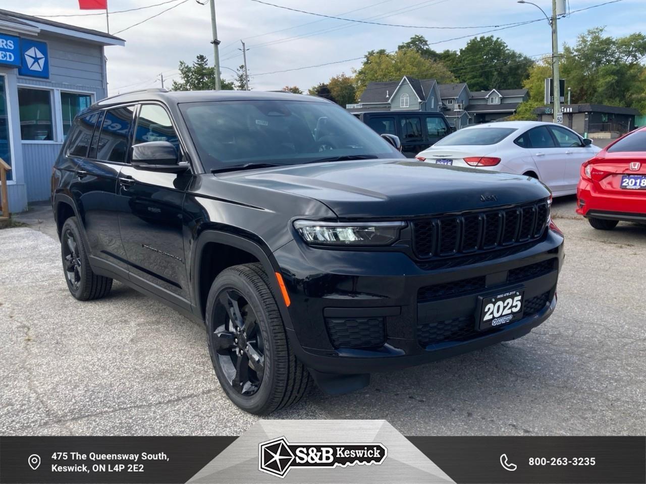 2025 Jeep Grand Cherokee L Laredo 4dr 4x4 Photo