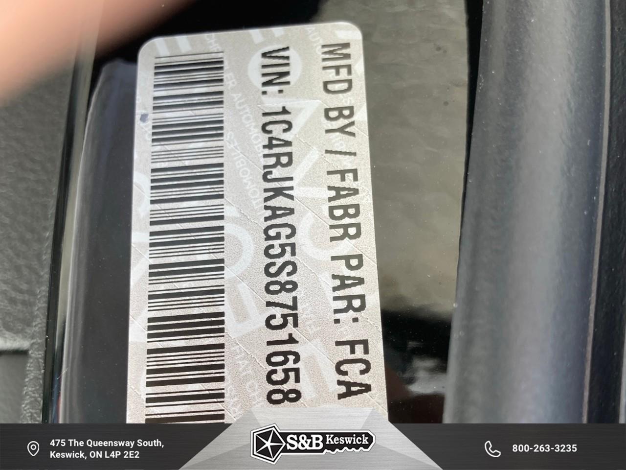 2025 Jeep Grand Cherokee L Laredo 4dr 4x4 Photo