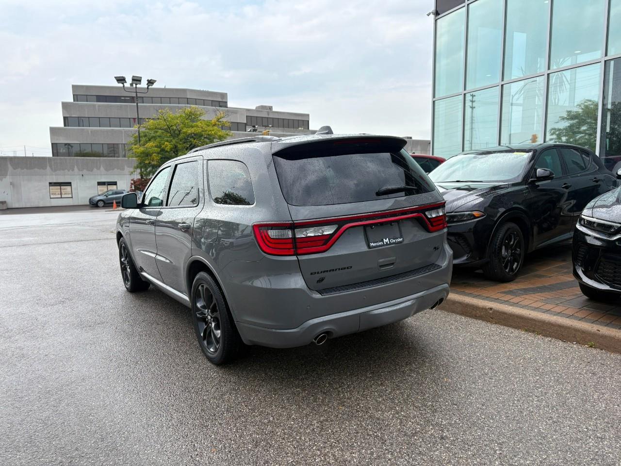 2021 Dodge Durango R/T 4dr All-wheel Drive Photo3
