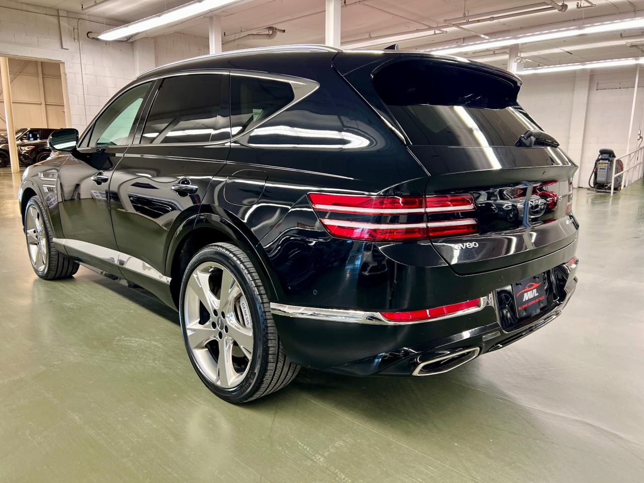 2023 Genesis GV80 3.5T Prestige 5P 4dr All-Wheel Drive Photo4