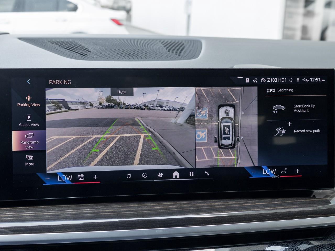 2024 BMW X7 xDrive40i 4dr All-Wheel Drive Sports Activity Vehicle Photo