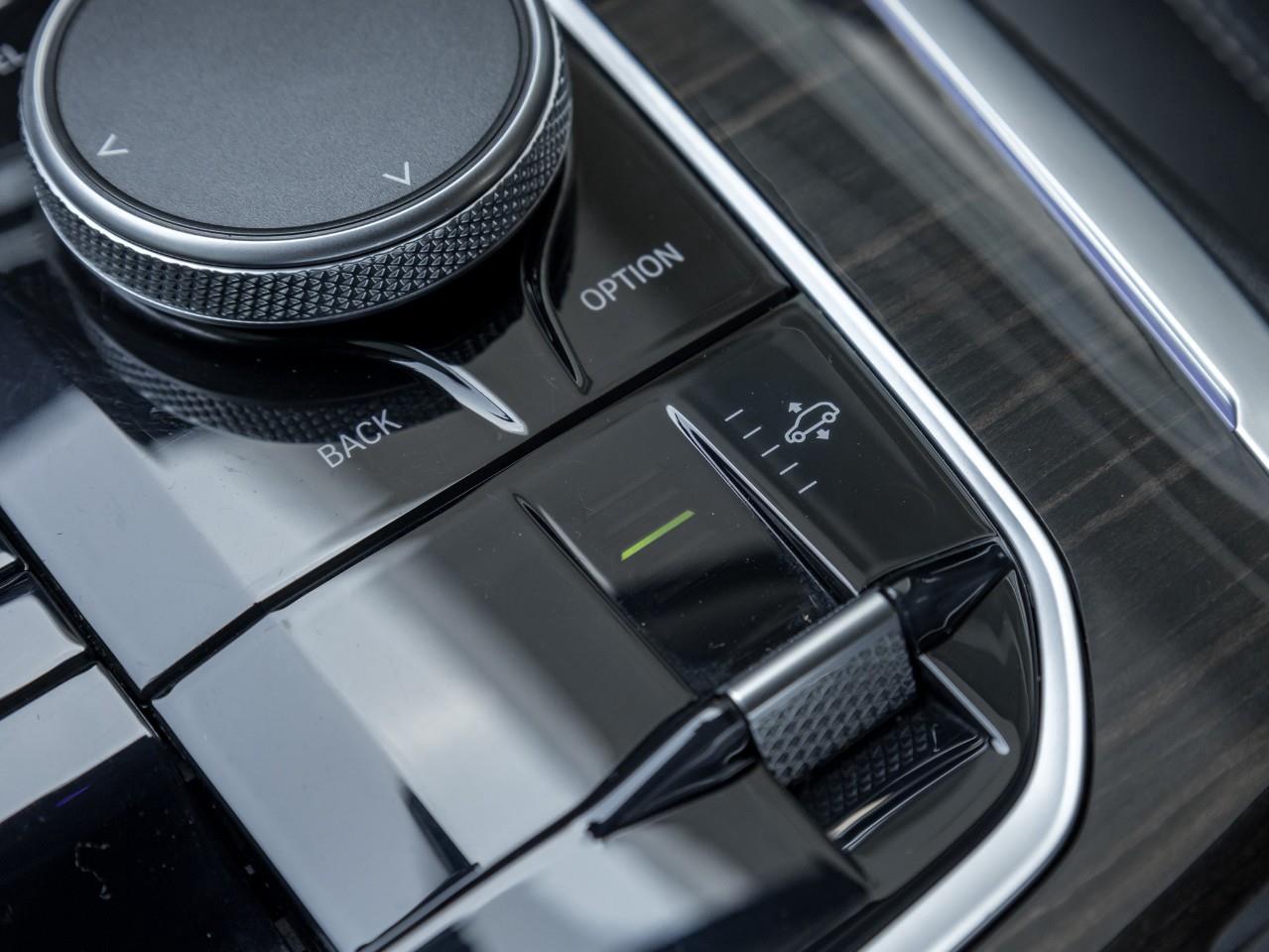 2024 BMW X7 xDrive40i 4dr All-Wheel Drive Sports Activity Vehicle Photo