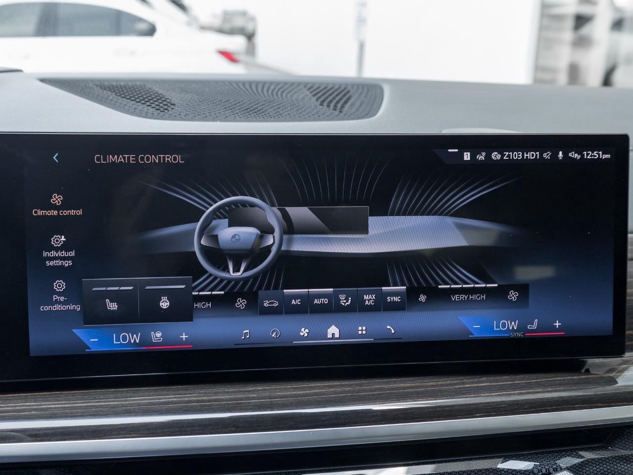 2024 BMW X7 xDrive40i 4dr All-Wheel Drive Sports Activity Vehicle Photo