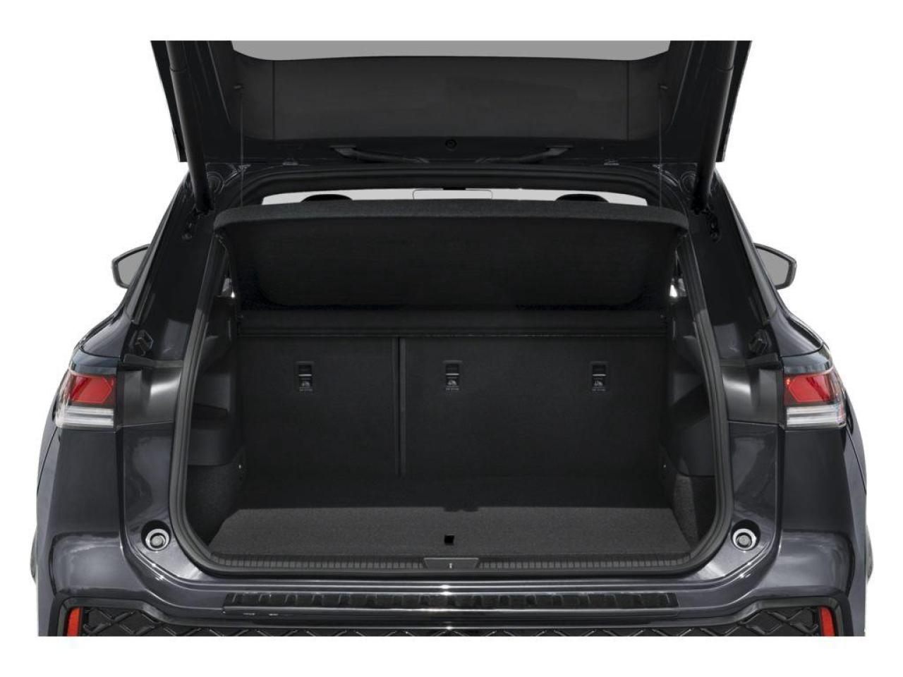 2025 Volkswagen Tiguan Comfortline R-Line Black Edition 4dr All-Wheel Drive 4MOTION Photo