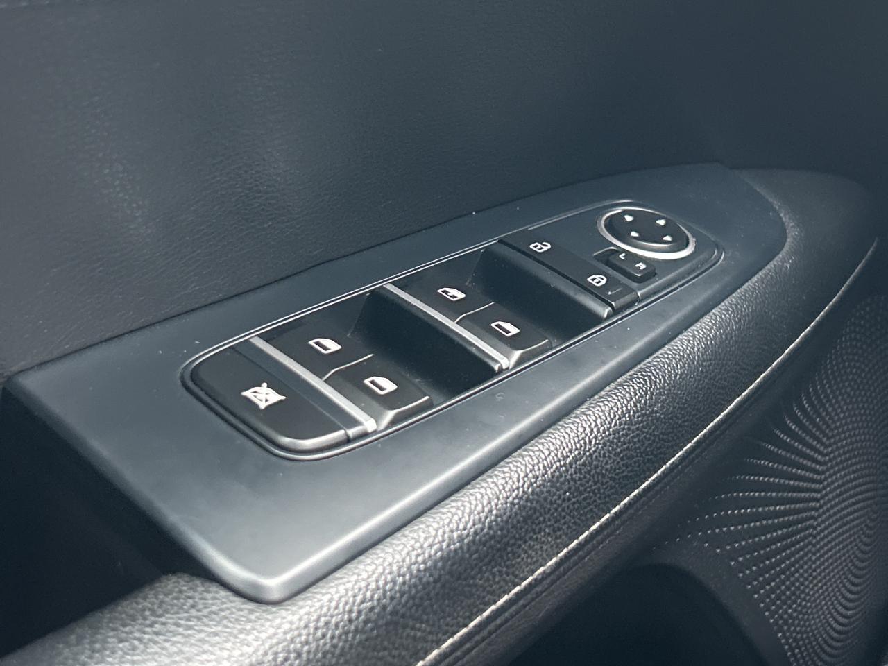 2021 Kia Forte EX   Clean Carfax Photo