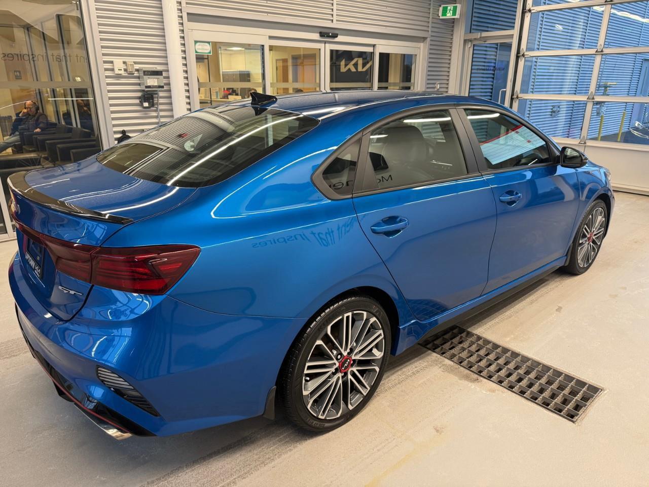 2022 Kia Forte GT Limited 4dr Sedan Photo