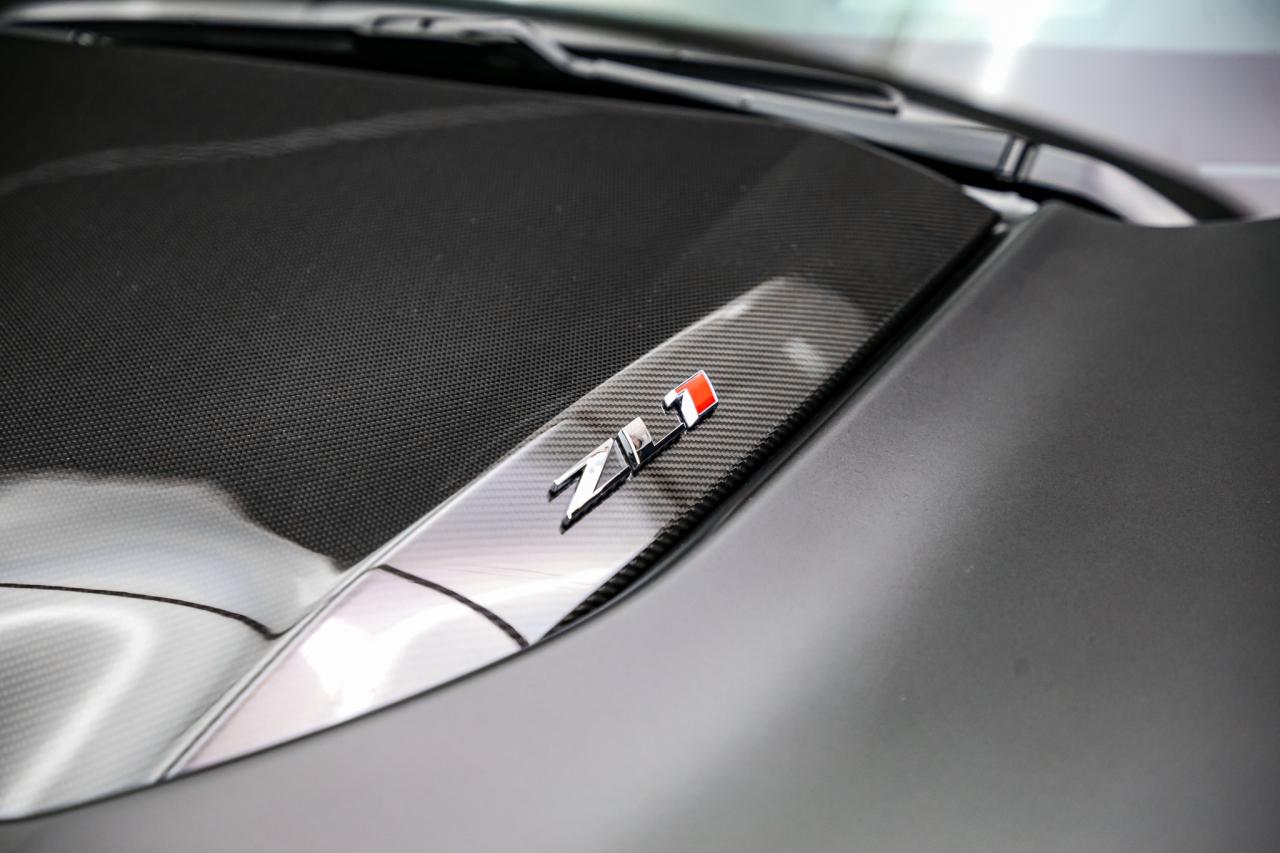 2021 Chevrolet Camaro ZL1 1LE EXTREME TRACK PACK MANUAL 650HP 1OWNER Photo