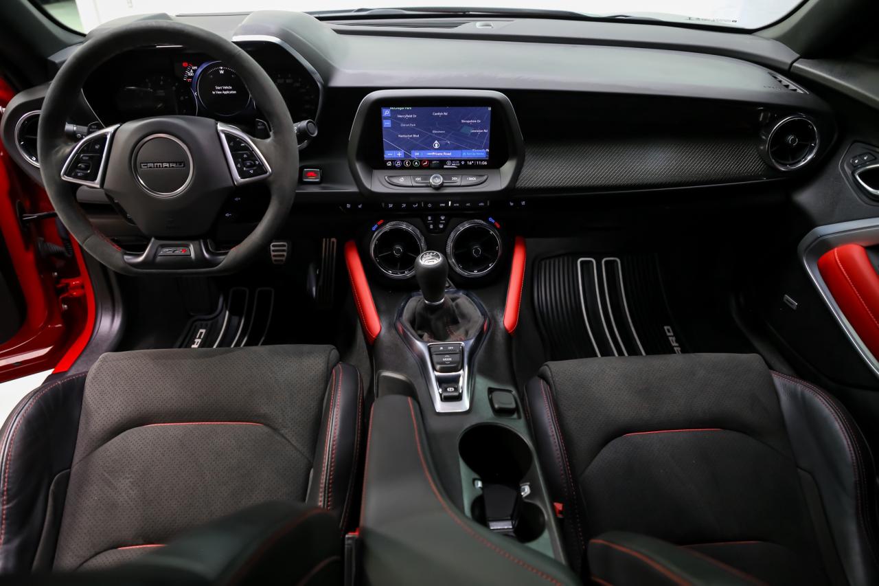 2021 Chevrolet Camaro ZL1 1LE EXTREME TRACK PACK MANUAL 650HP 1OWNER Photo
