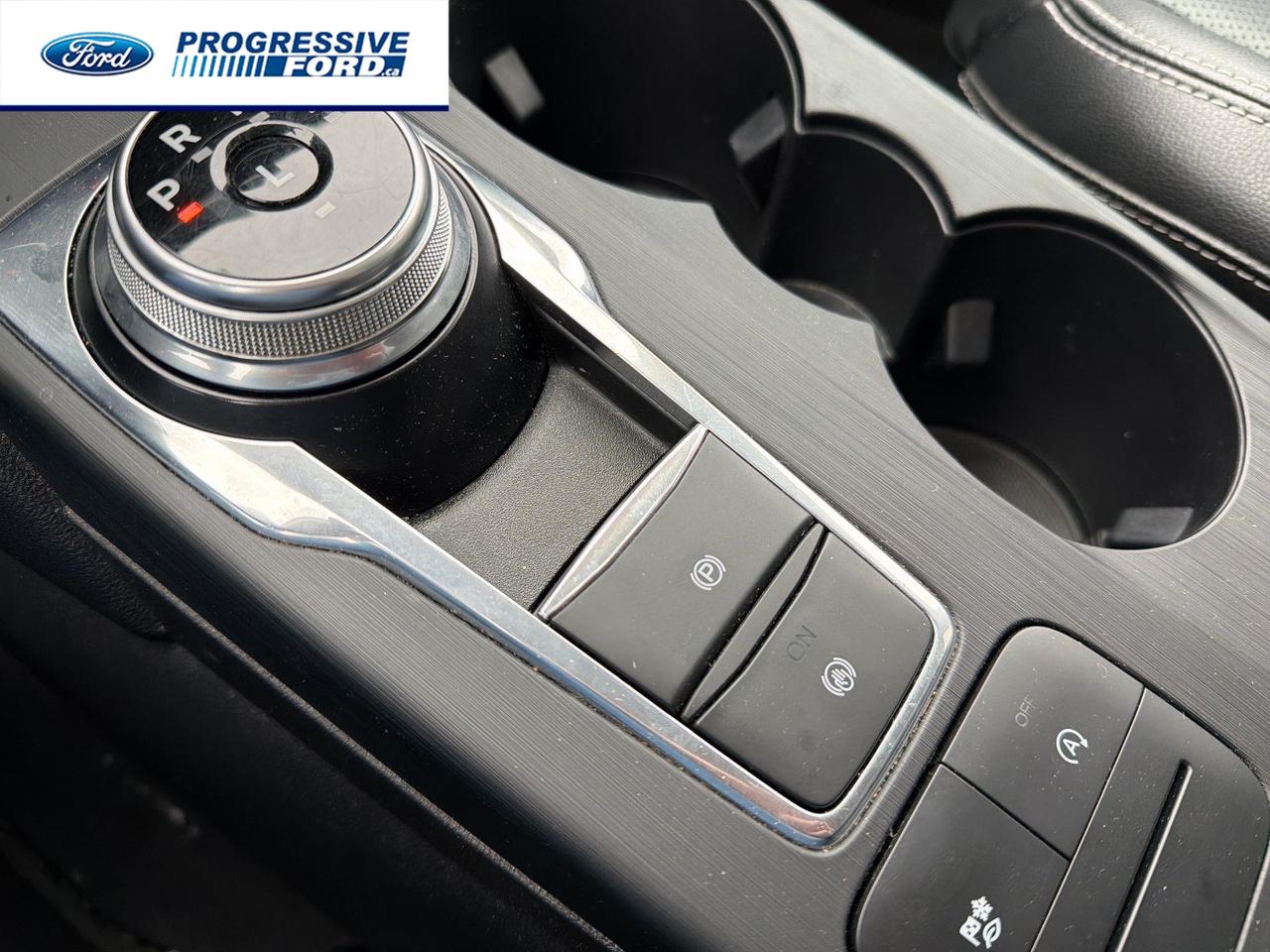 2020 Ford Escape SEL 4dr All-Wheel Drive Photo