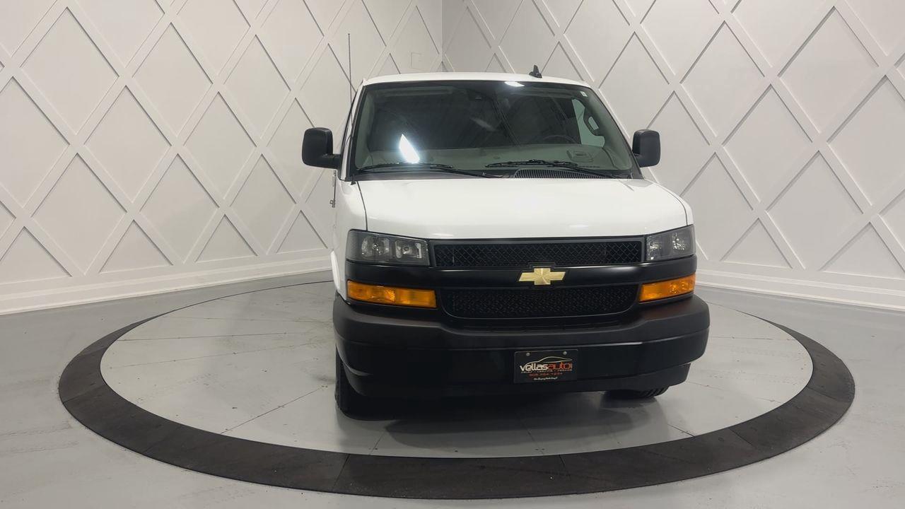 2023 GMC Savana 2500  Photo2