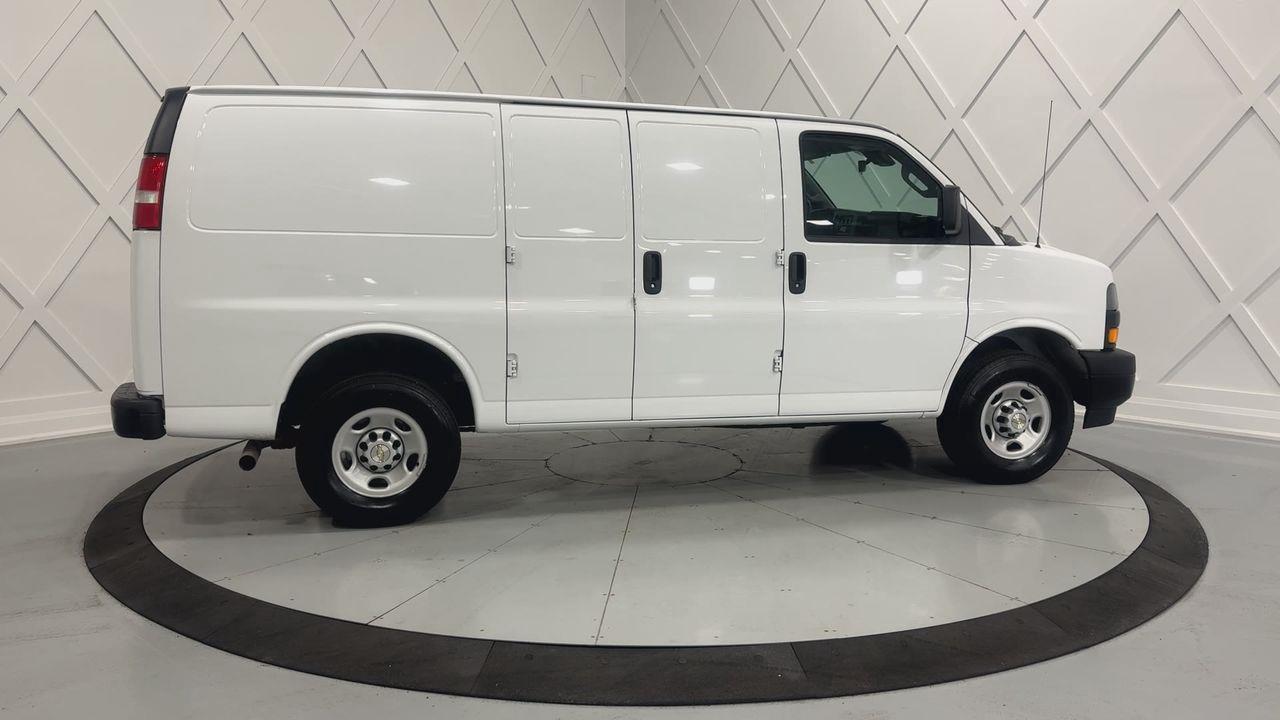 2023 GMC Savana 2500  Photo