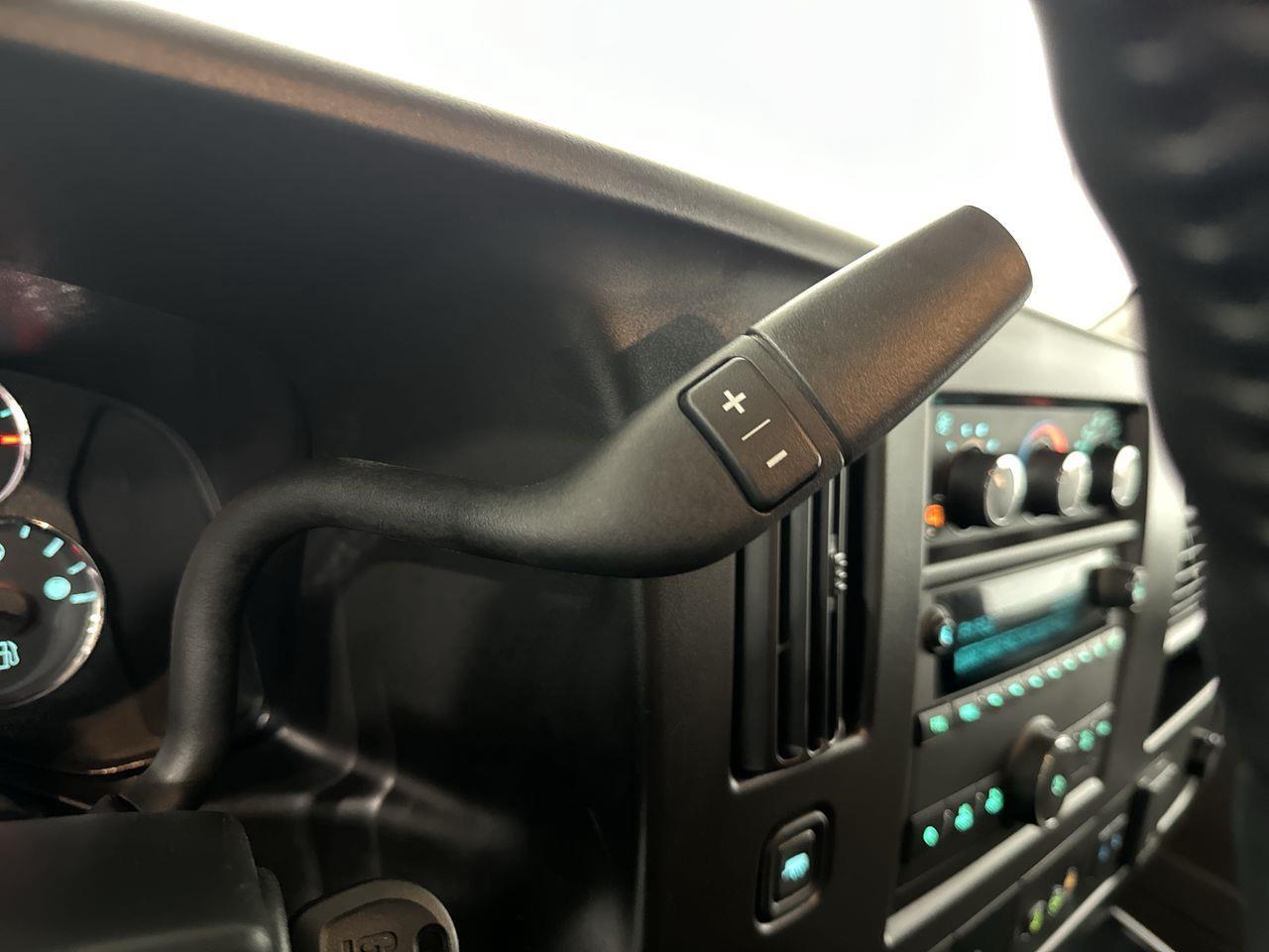 2023 GMC Savana 2500  Photo