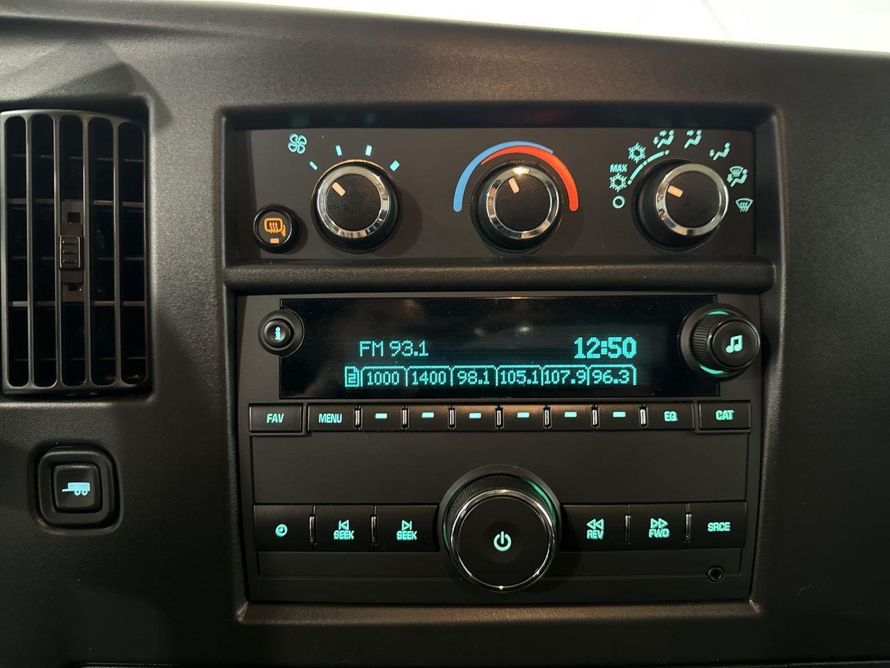 2023 GMC Savana 2500  Photo
