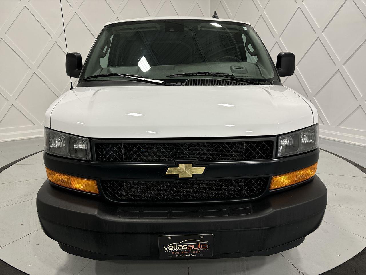 2023 GMC Savana 2500  Photo
