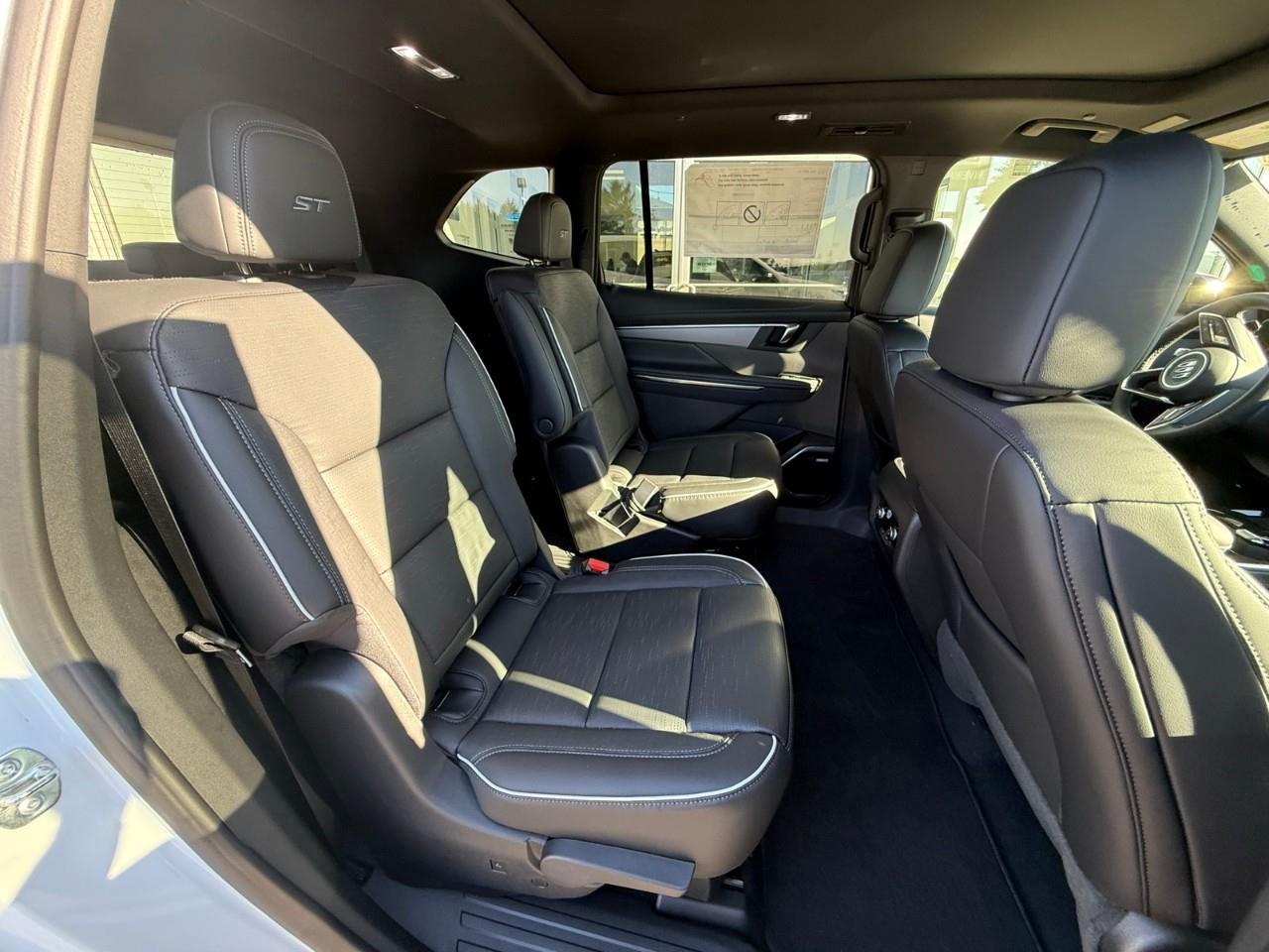 2026 Buick Enclave Sport Touring 4dr All-Wheel Drive Photo