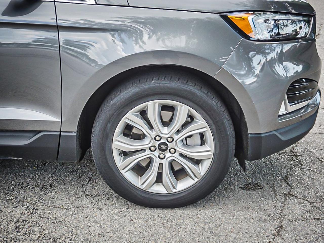 2023 Ford Edge  Photo