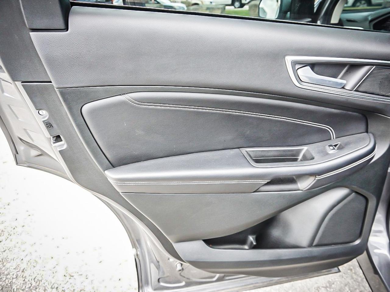 2023 Ford Edge  Photo