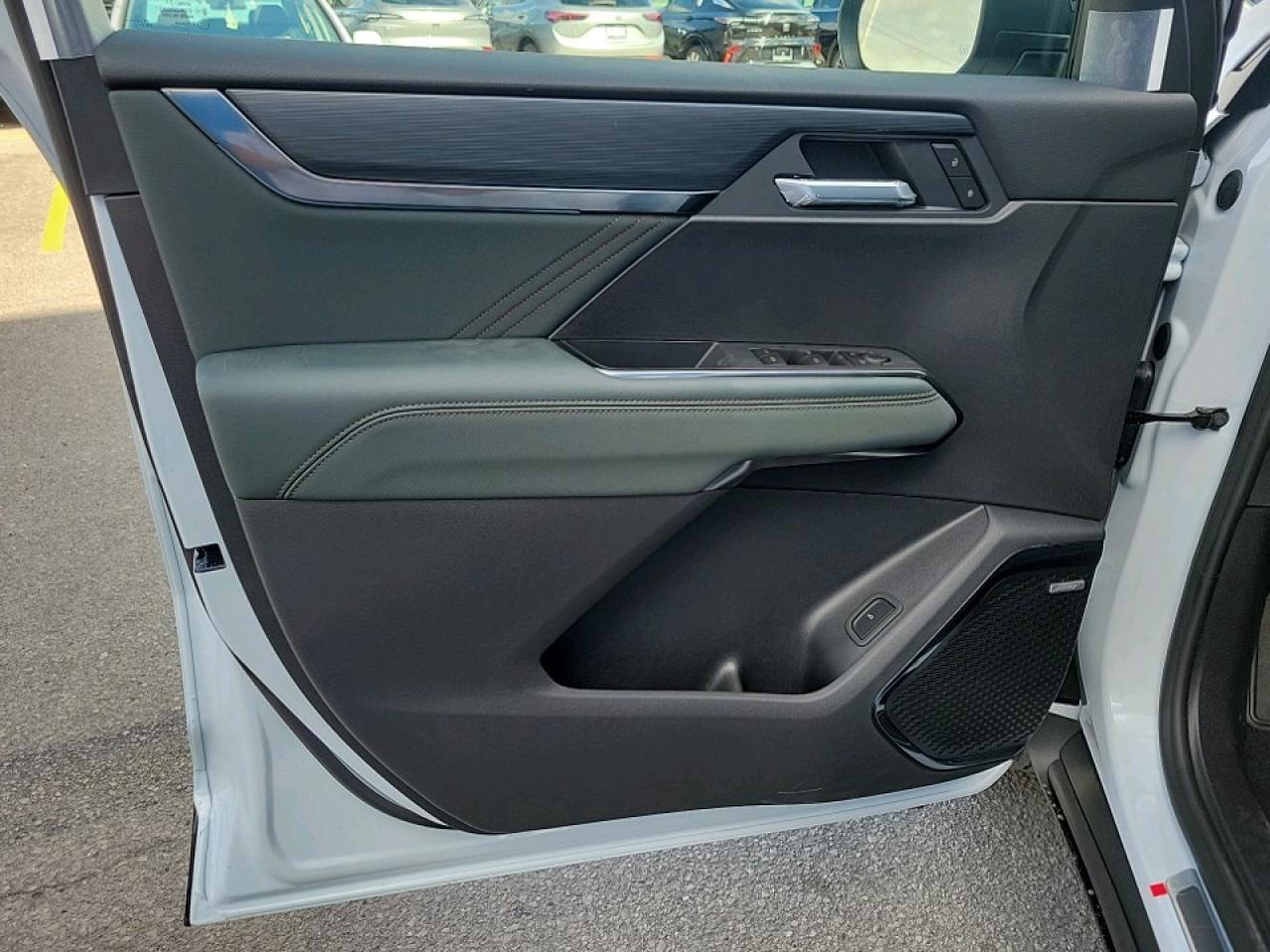 2026 GMC Acadia AT4 4dr All-Wheel Drive Photo