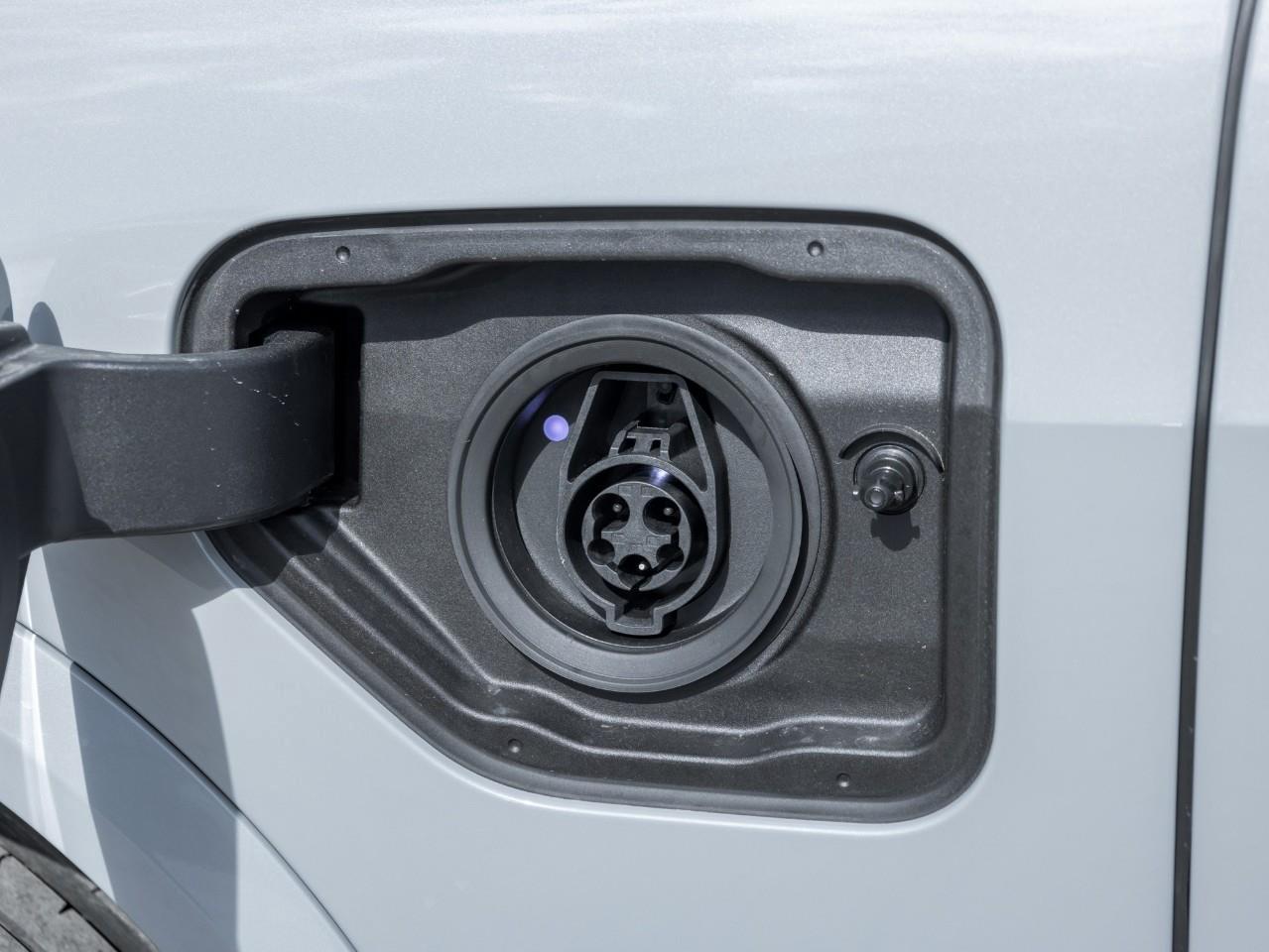 2025 BMW X5 PHEV xDrive50e 4dr All-Wheel Drive Sports Activity Vehicle Photo