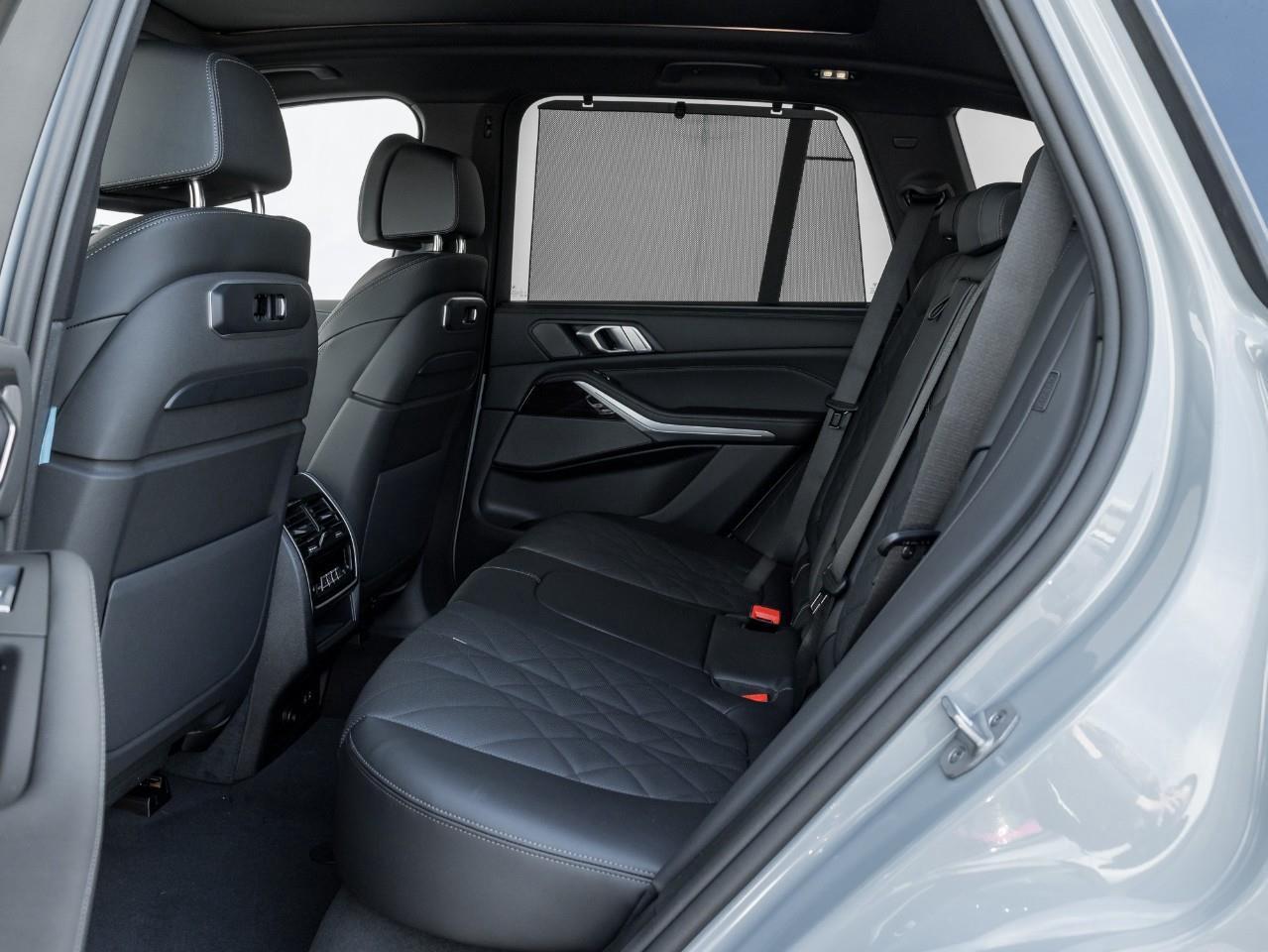 2025 BMW X5 PHEV xDrive50e 4dr All-Wheel Drive Sports Activity Vehicle Photo