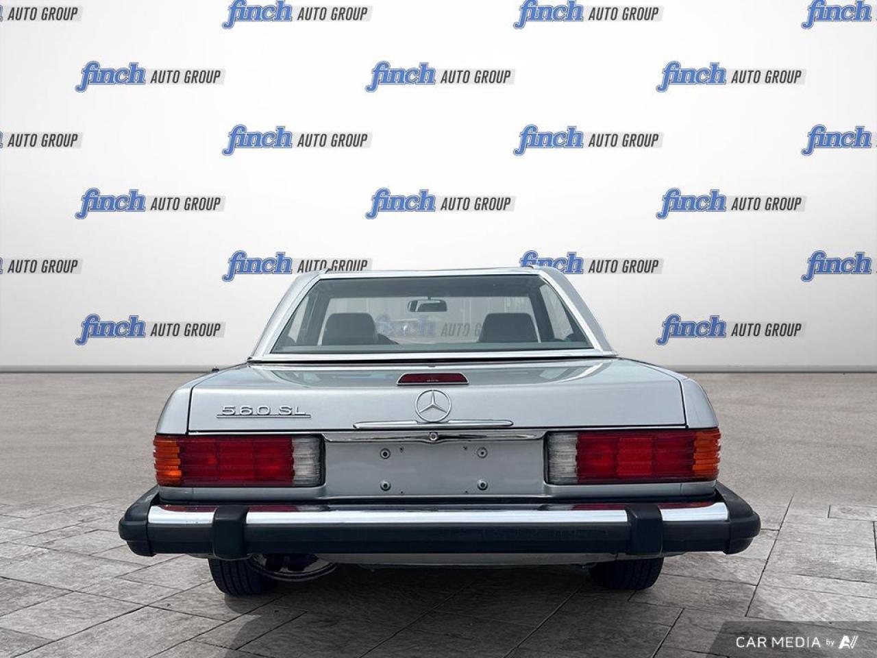 1989 Mercedes-Benz 560SL  Photo