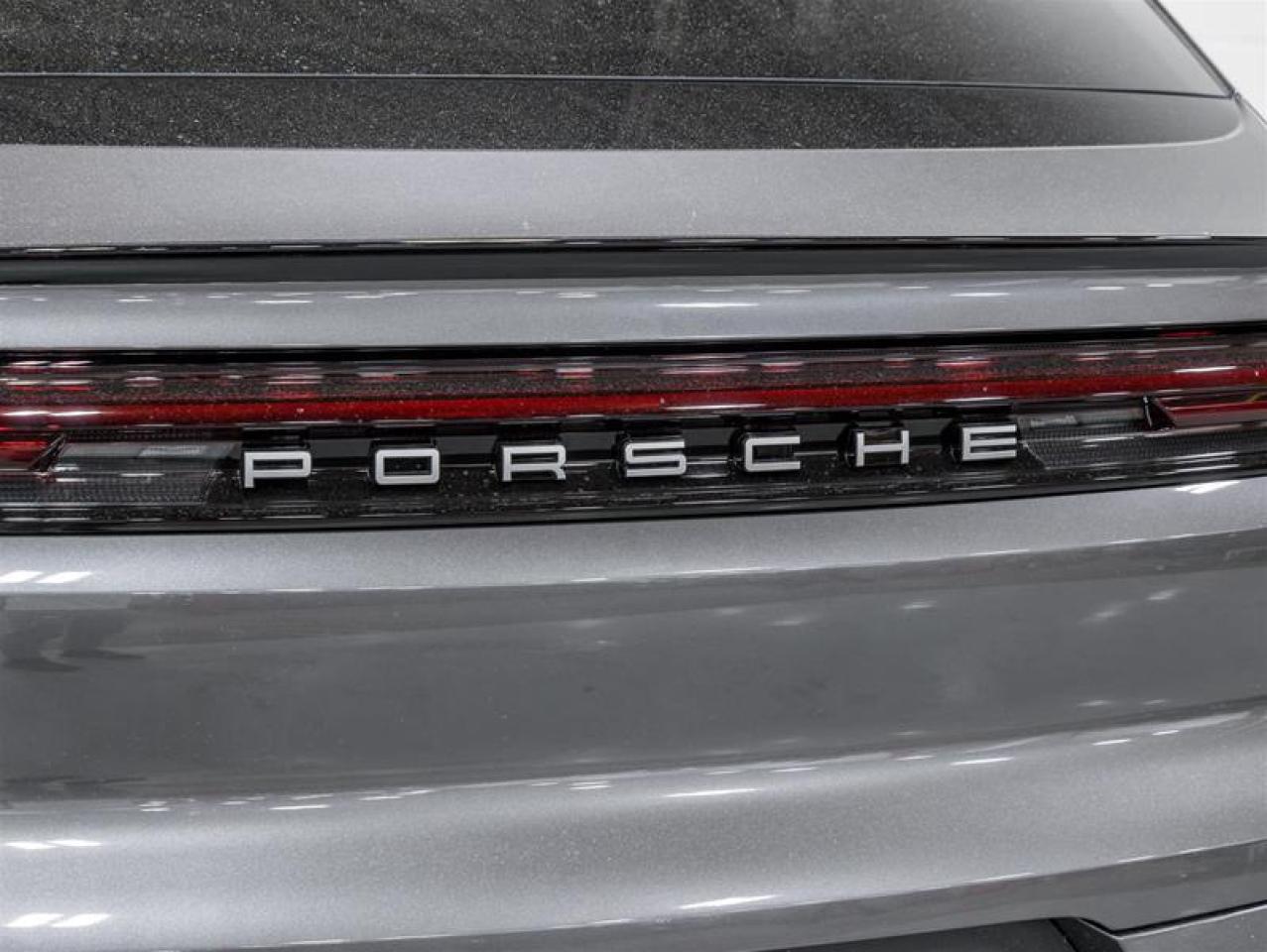 2025 Porsche Cayenne  Photo