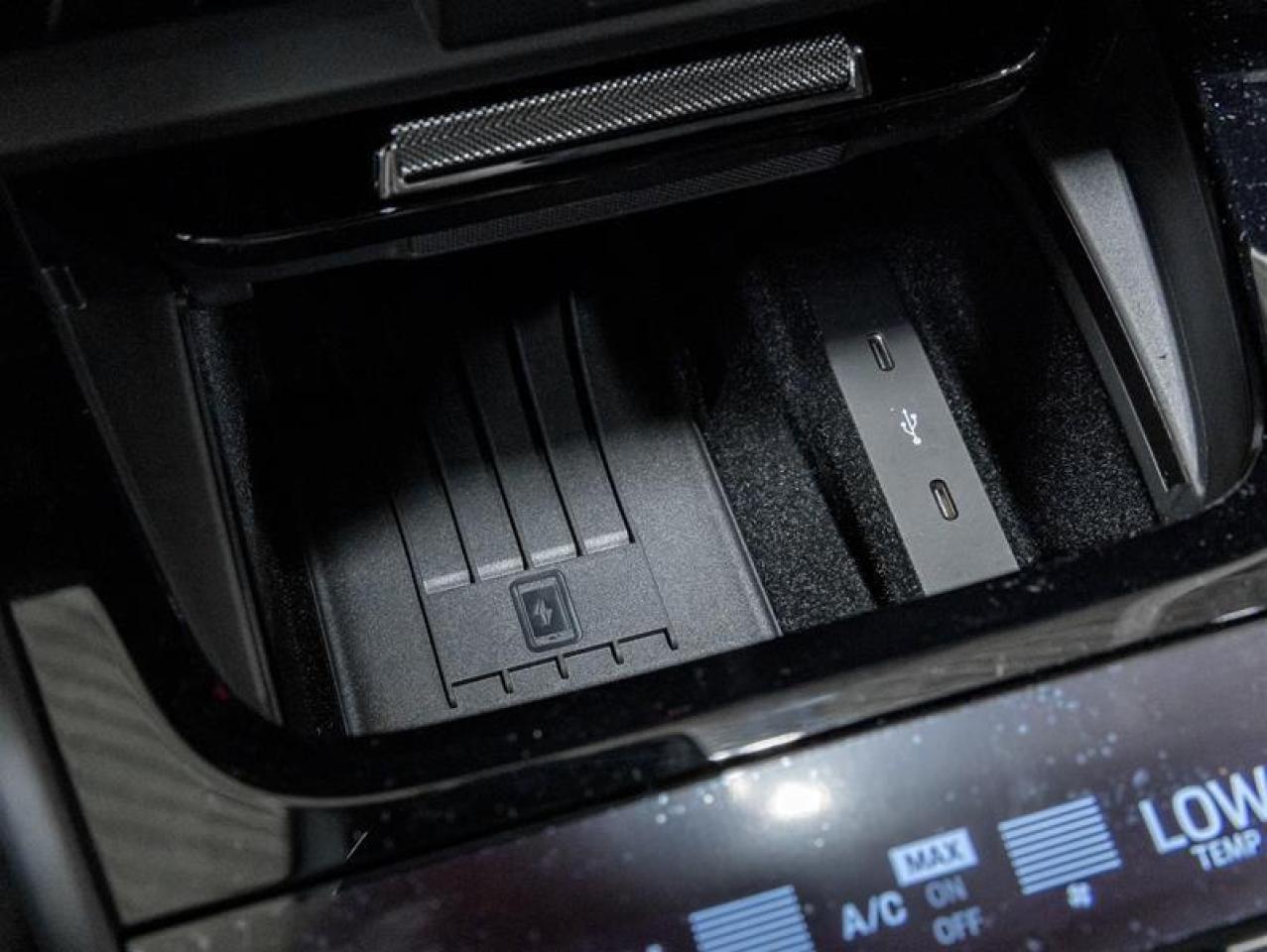 2025 Porsche Cayenne  Photo