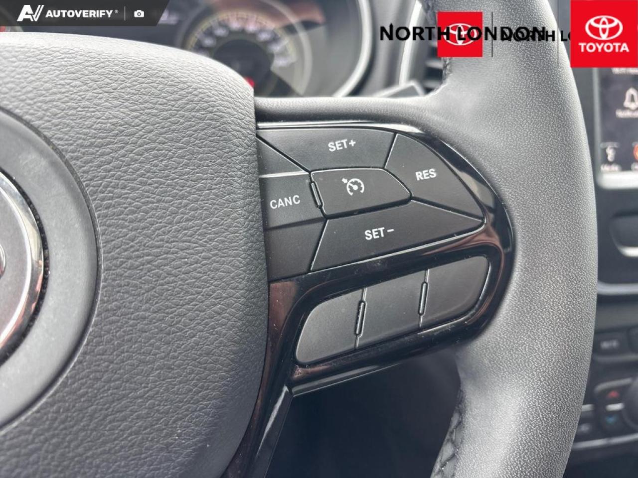 2021 Jeep Cherokee Altitude 4dr 4x4 Photo