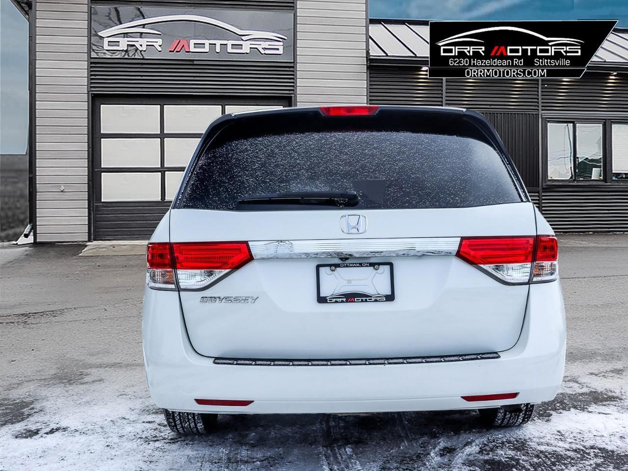 2017 Honda Odyssey EX (A6) Passenger Van Photo