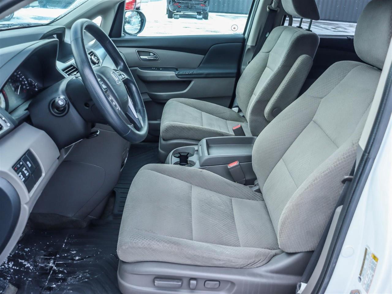2017 Honda Odyssey EX (A6) Passenger Van Photo
