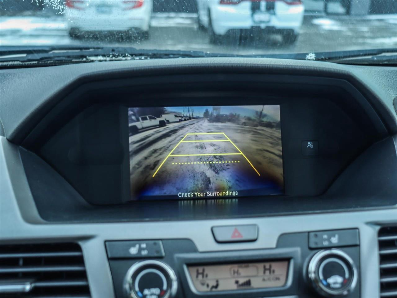 2017 Honda Odyssey EX (A6) Passenger Van Photo