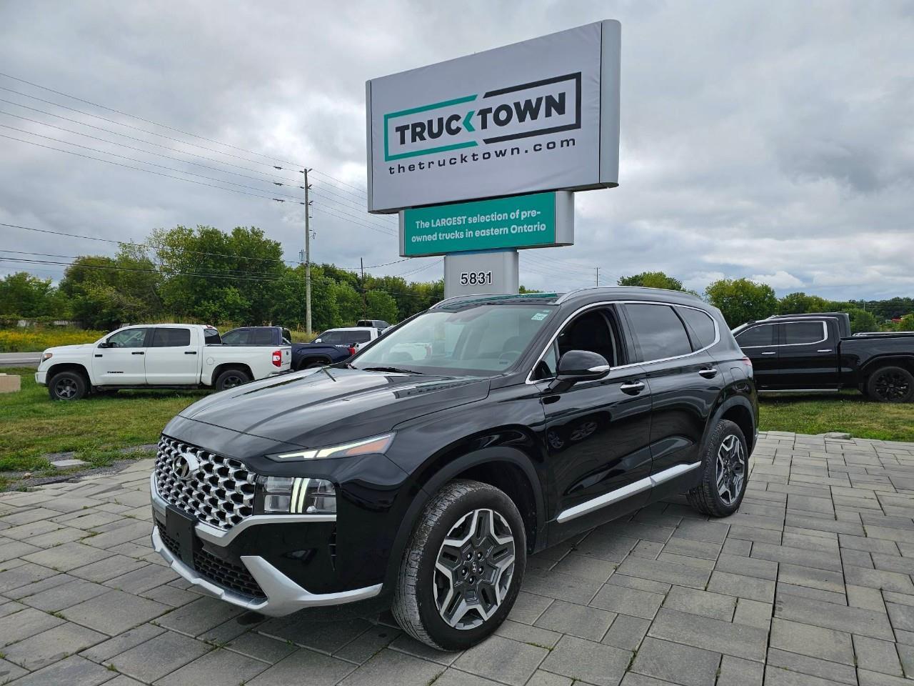 2023 Hyundai Santa Fe HEV Luxury 4dr All-Wheel Drive Photo0