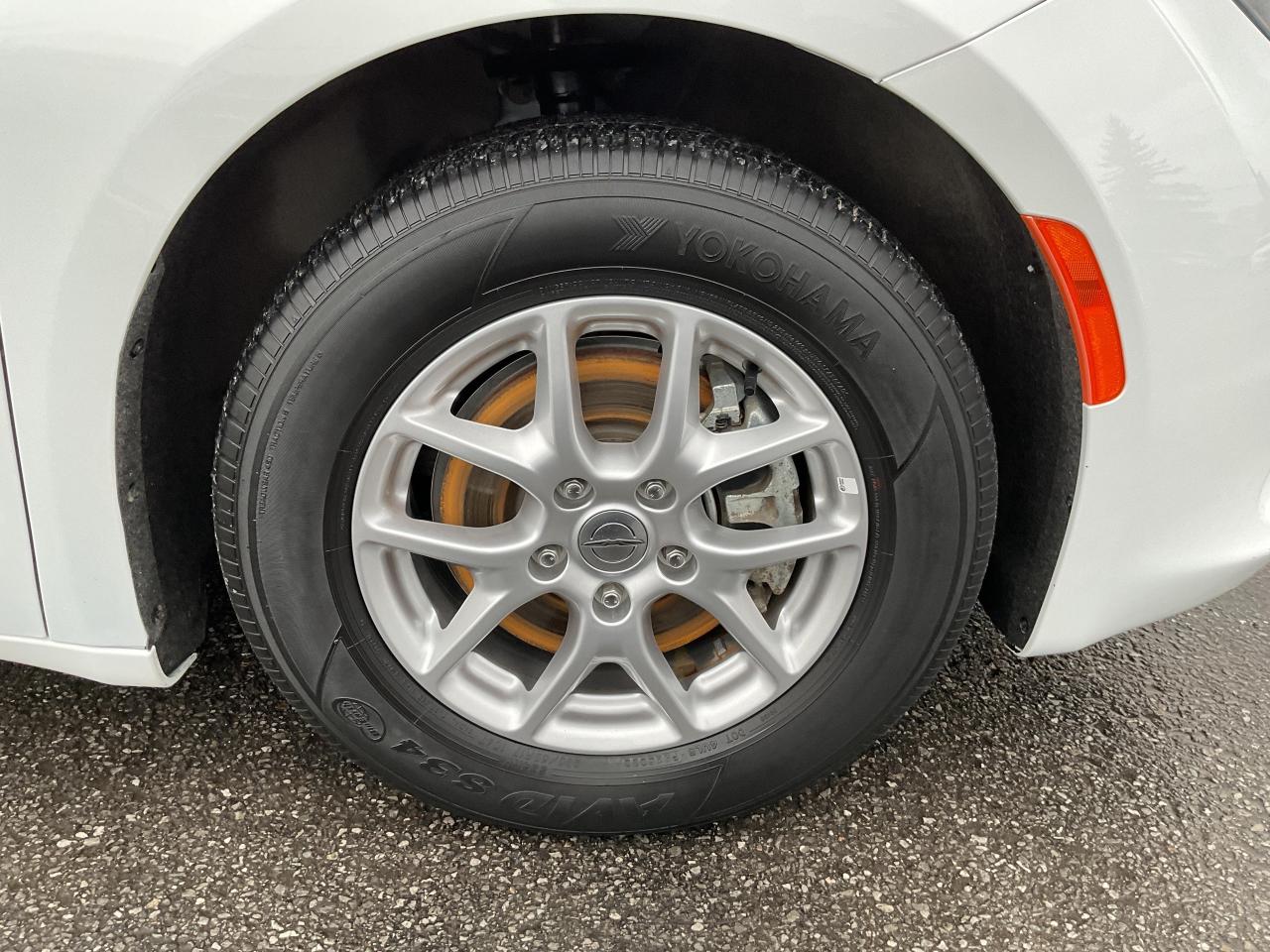 2024 Chrysler Grand Caravan SXT Front-Wheel Drive Passenger Van Photo