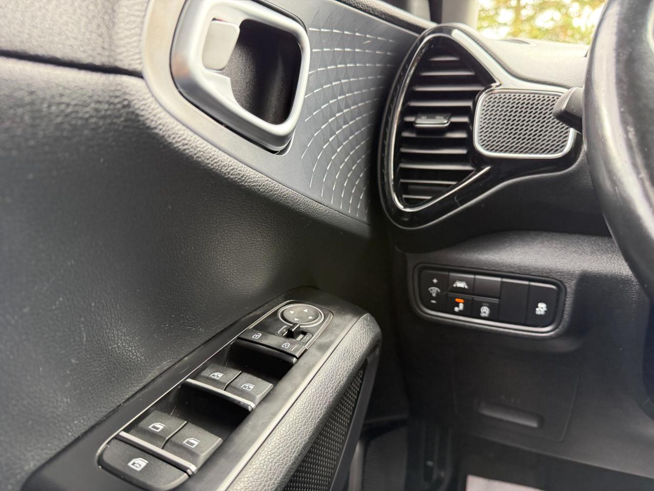 2020 Kia Soul EX 4dr Hatchback Photo