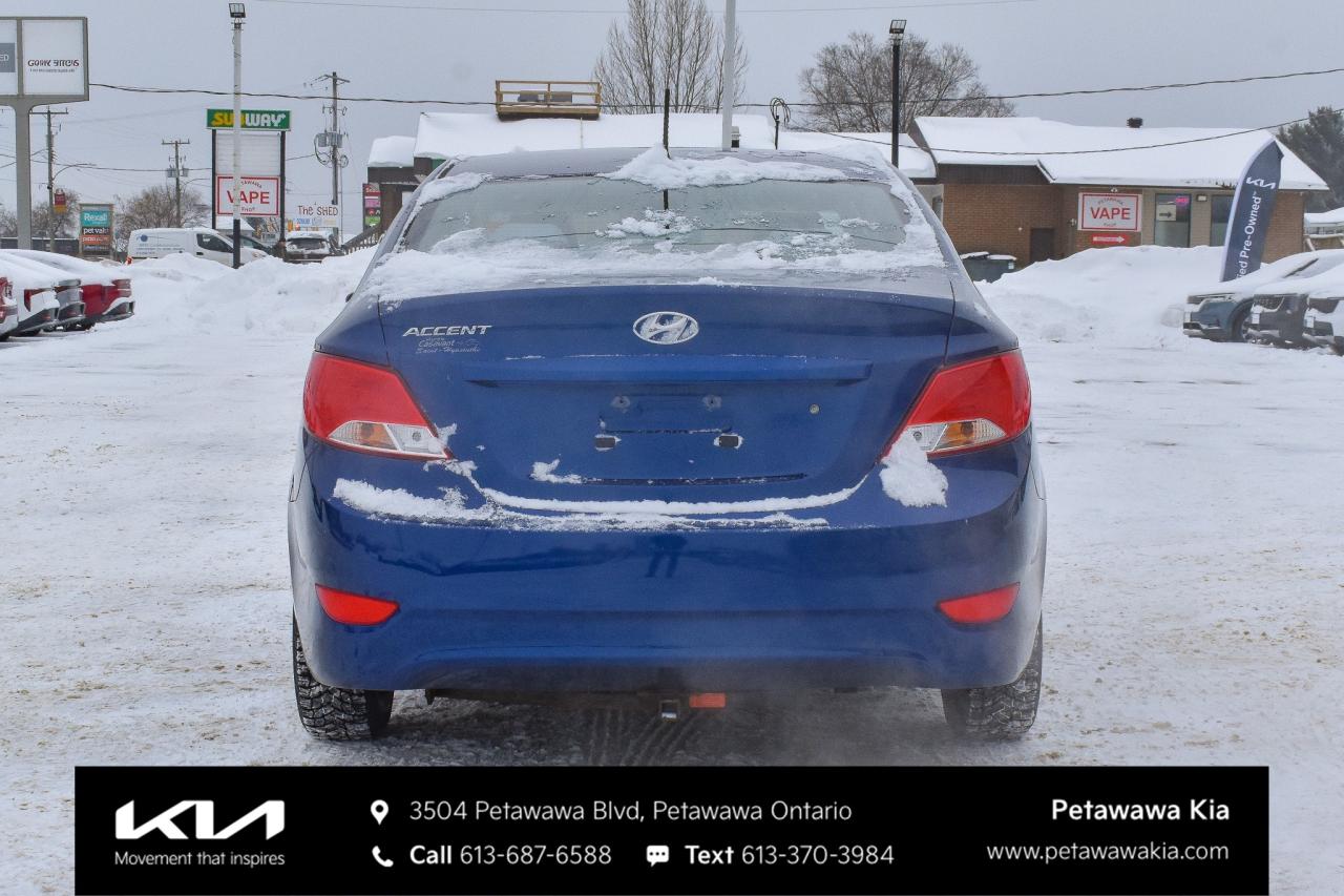 2017 Hyundai Accent SE (A6) 4dr Sedan Photo
