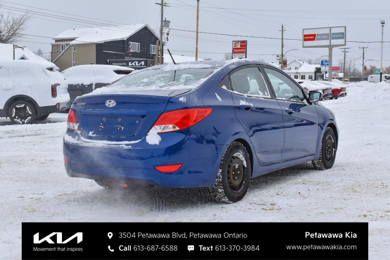 2017 Hyundai Accent SE (A6) 4dr Sedan Photo