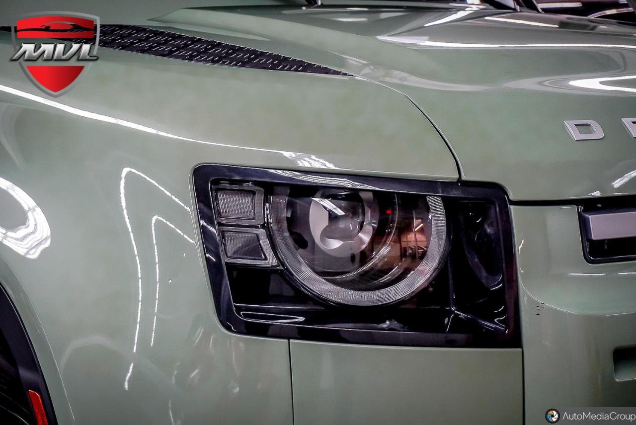 2023 Land Rover Defender 75th Edition 2dr All-Wheel Drive 90 Photo