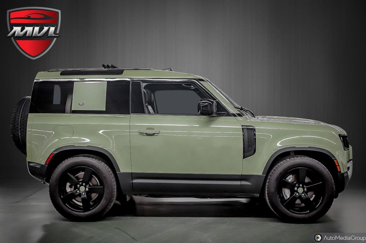 2023 Land Rover Defender 75th Edition 2dr All-Wheel Drive 90 Photo2