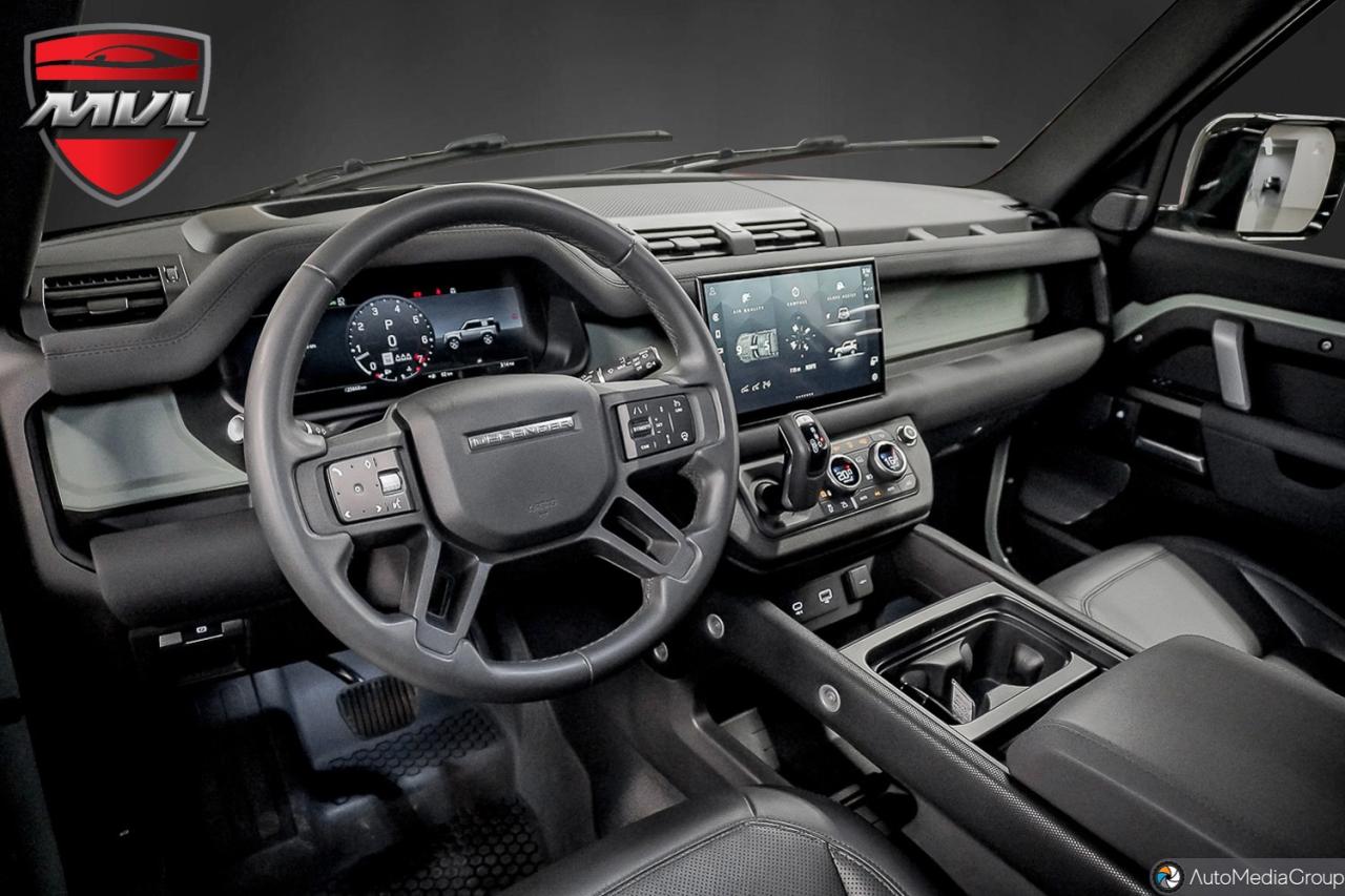 2023 Land Rover Defender 75th Edition 2dr All-Wheel Drive 90 Photo