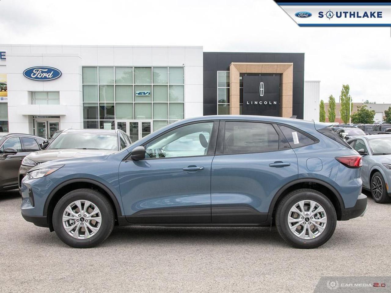 2025 Ford Escape Active 4dr All-Wheel Drive Photo2