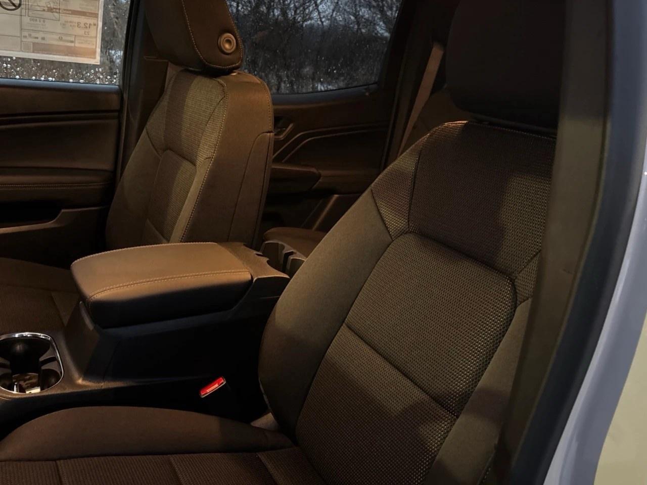 2026 GMC Canyon Crew Cab Short Box 4-Wheel Drive Elevation Photo