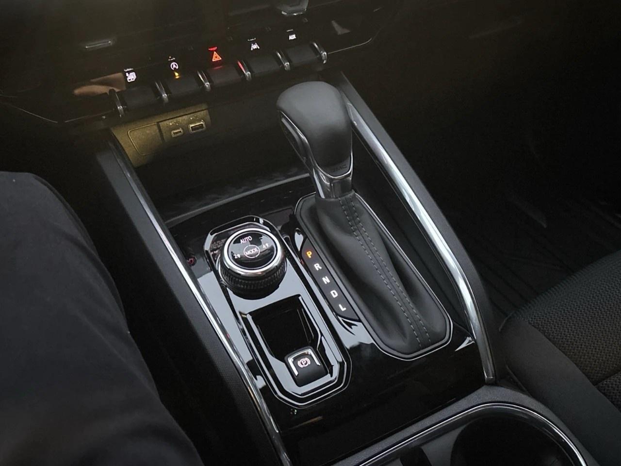 2026 GMC Canyon Crew Cab Short Box 4-Wheel Drive Elevation Photo