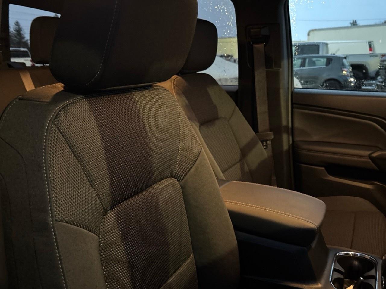 2026 GMC Canyon Crew Cab Short Box 4-Wheel Drive Elevation Photo