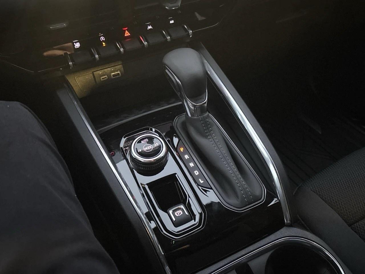 2026 GMC Canyon Crew Cab Short Box 4-Wheel Drive Elevation Photo
