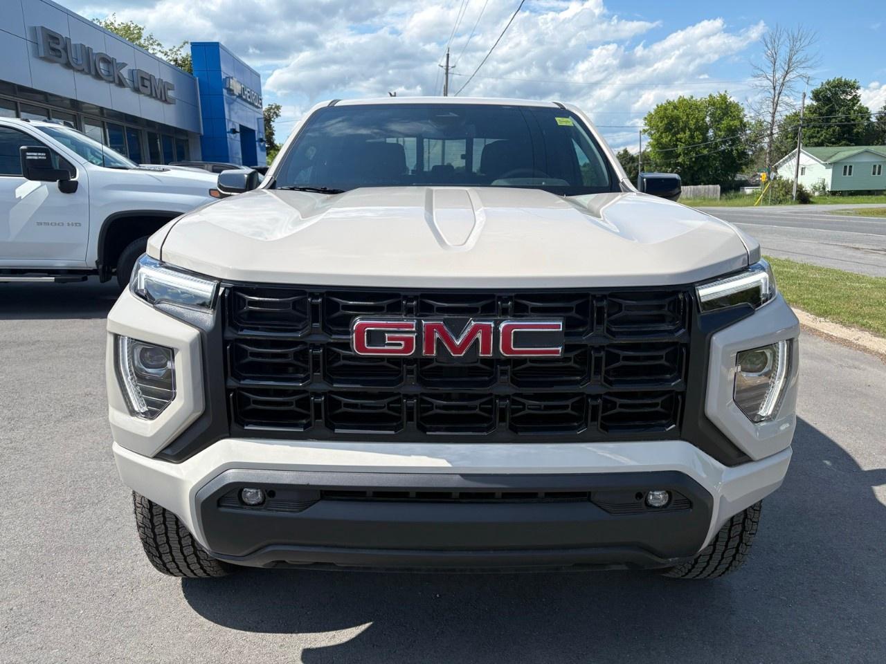 2026 GMC Canyon Crew Cab Short Box 4-Wheel Drive Elevation Photo